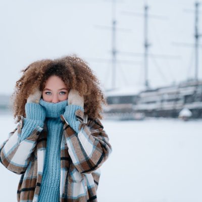 I 5 migliori consigli per sfoggiare i tuoi ricci quest'inverno!